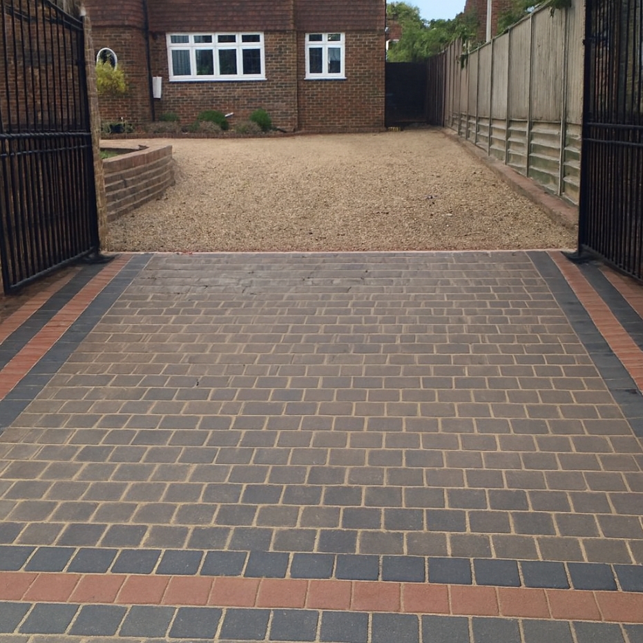 Block paving driveway in East Grinstead