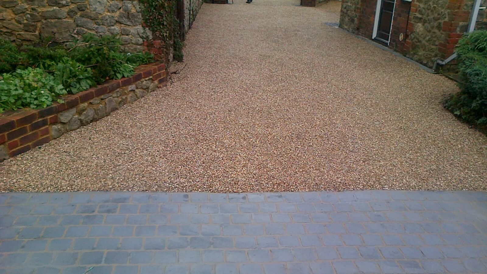Tar and chip driveway at an estate entrance in Lenham