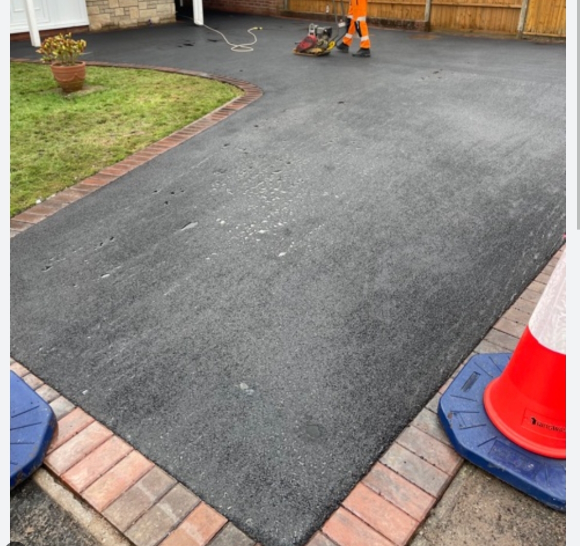 Tarmac driveway cost example